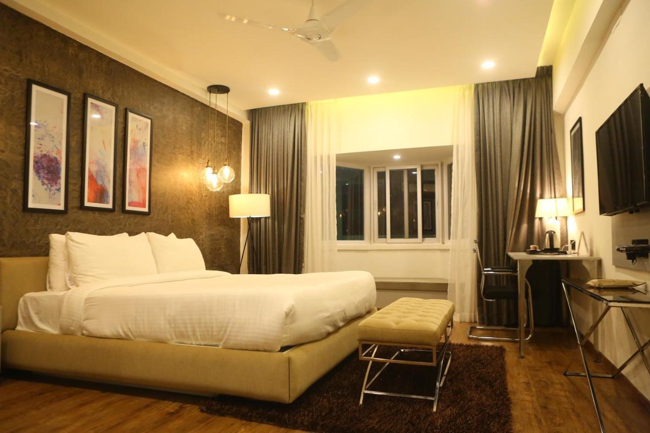 Mourya Lords Inn Kurnool Bagian luar foto