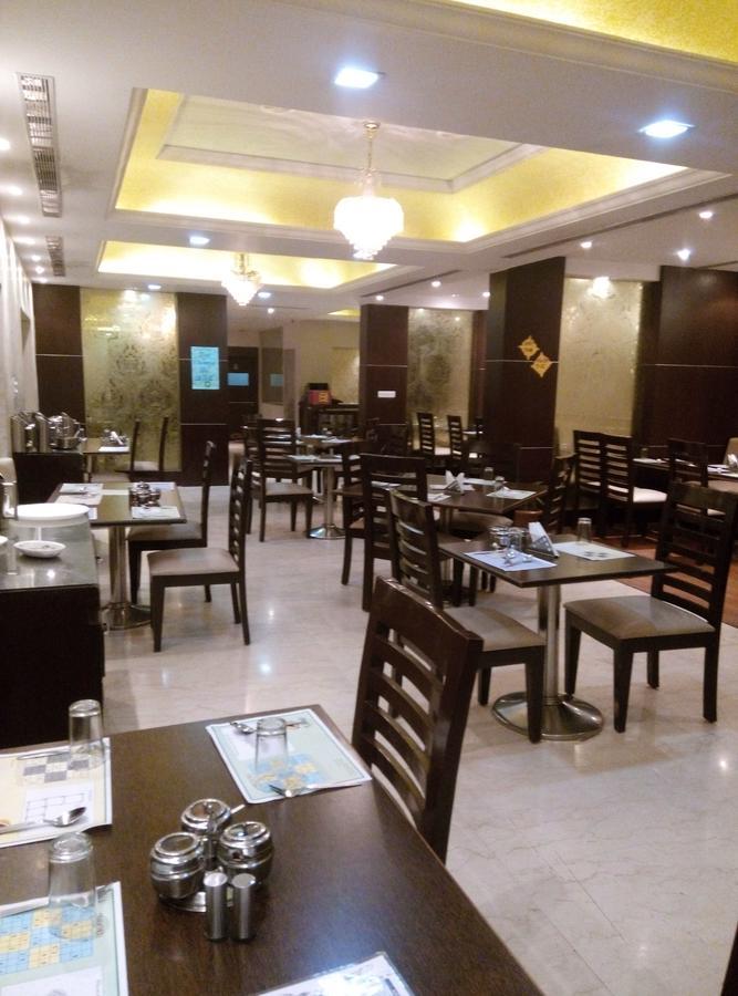 Mourya Lords Inn Kurnool Bagian luar foto