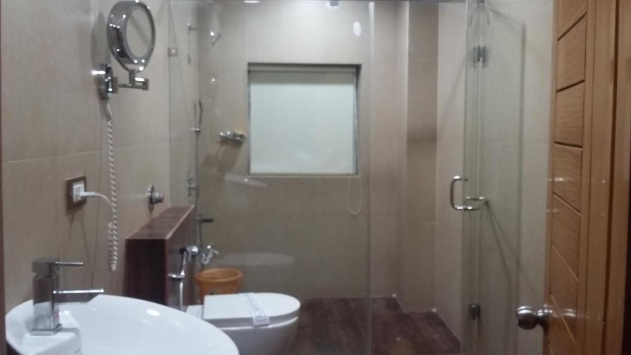 Mourya Lords Inn Kurnool Bagian luar foto